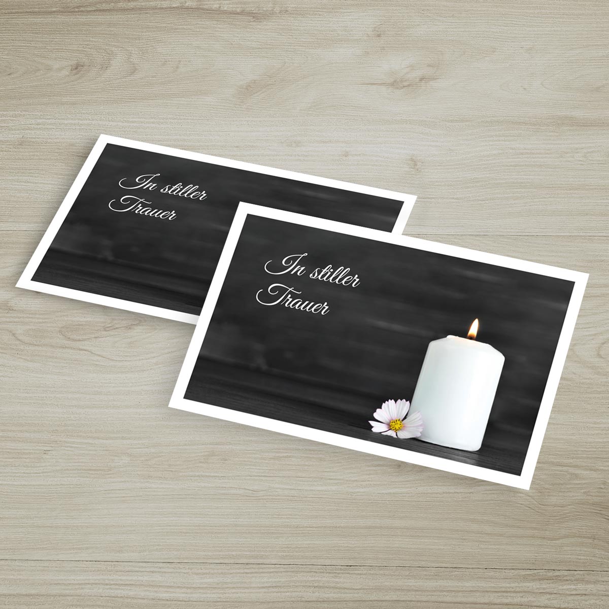 Hochwertige nachhaltige Klappkarten mit Kerze und Blume, edles Trauer-Design in Schwarz.