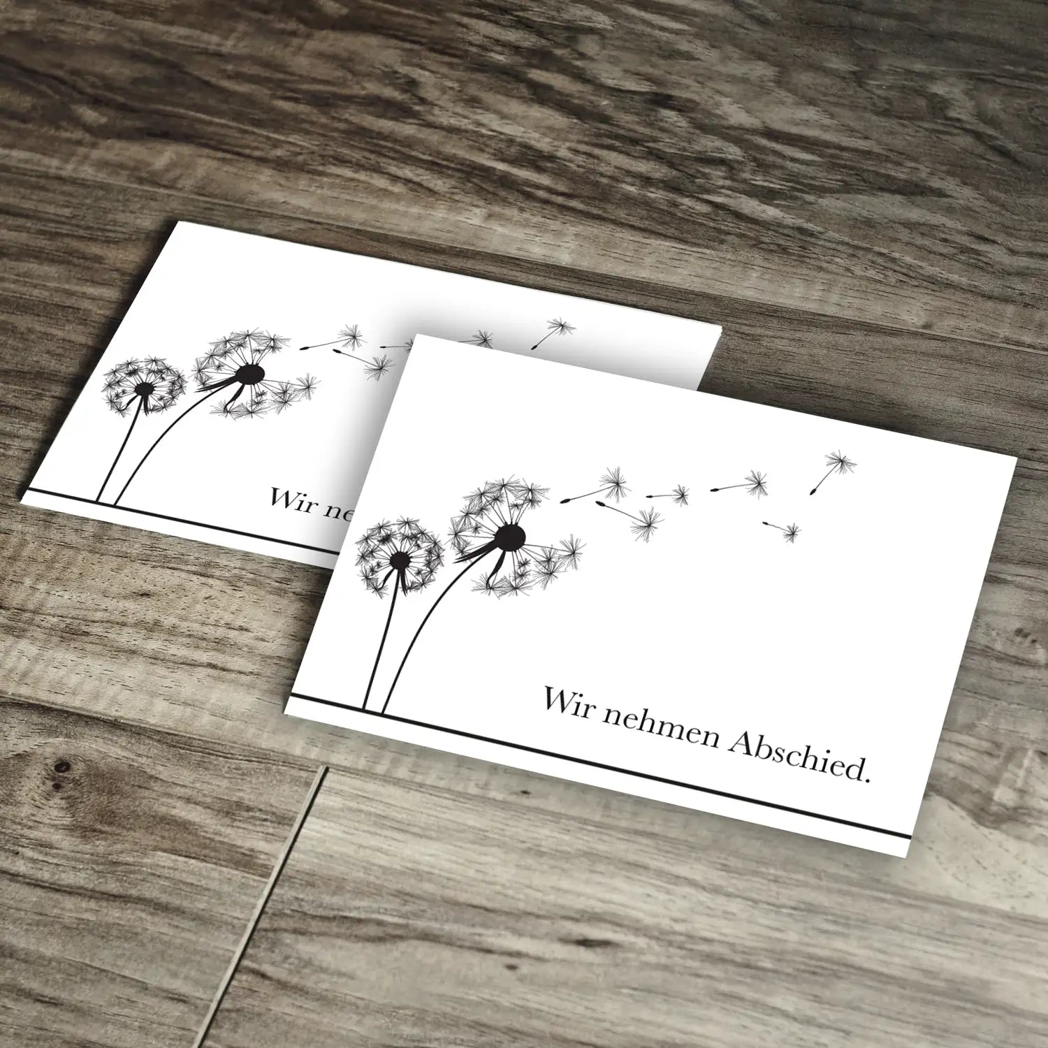 12er Set einfühlsame Trauerkarten Beileidskarten Klappkarten mit Briefumschlag mit Pusteblumen und Abschiedstext auf Holzuntergrund